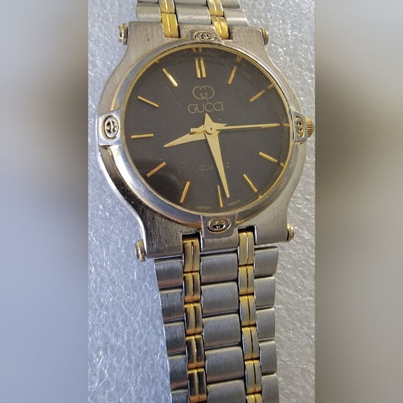 Vintage Gucci Two Tone Watch Japan MOVT - Picture 1 of 6
